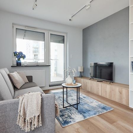 Lasek Marcelinski Comfy Apartment Poznań Esterno foto