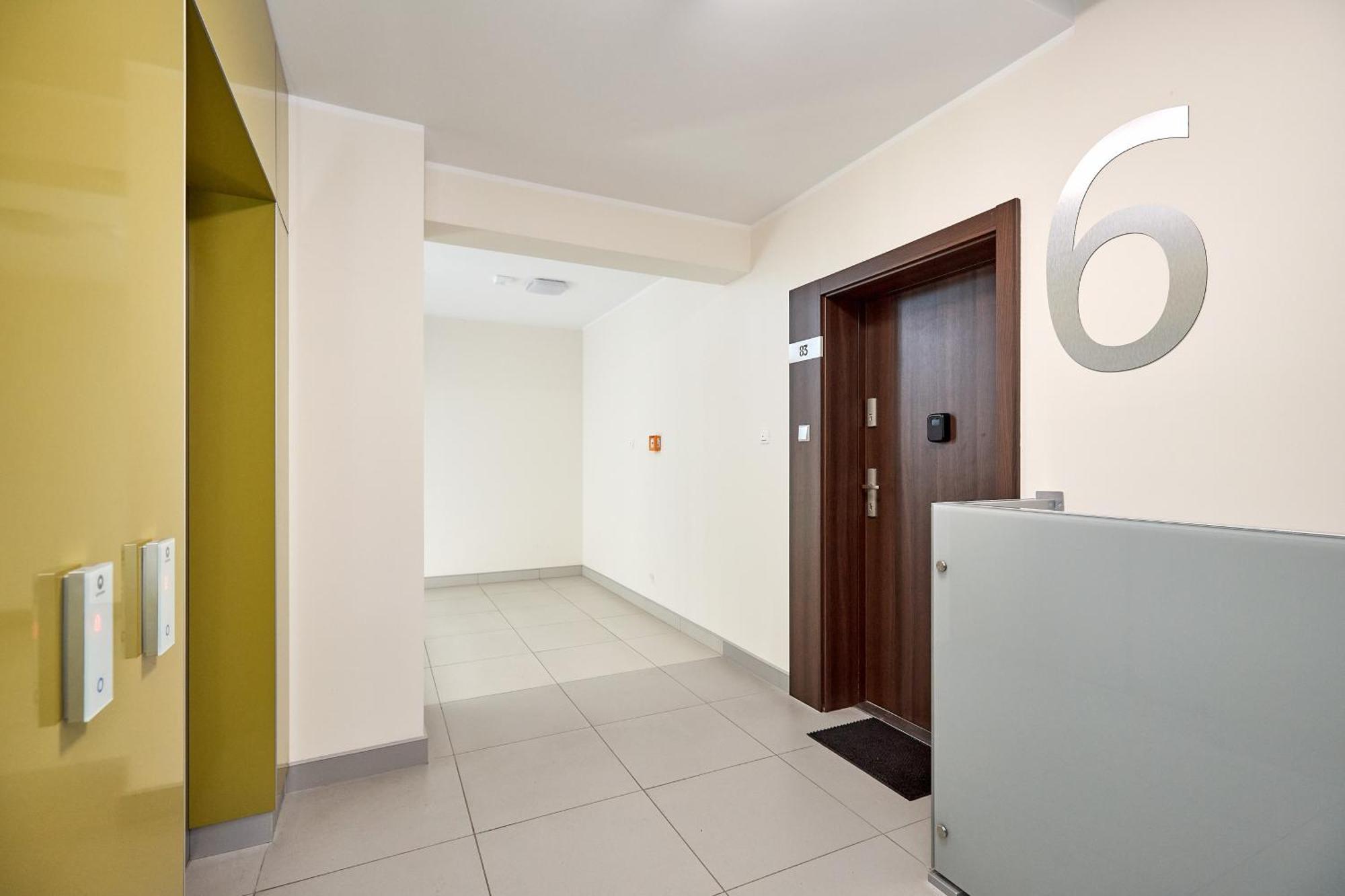 Lasek Marcelinski Comfy Apartment Poznań Esterno foto