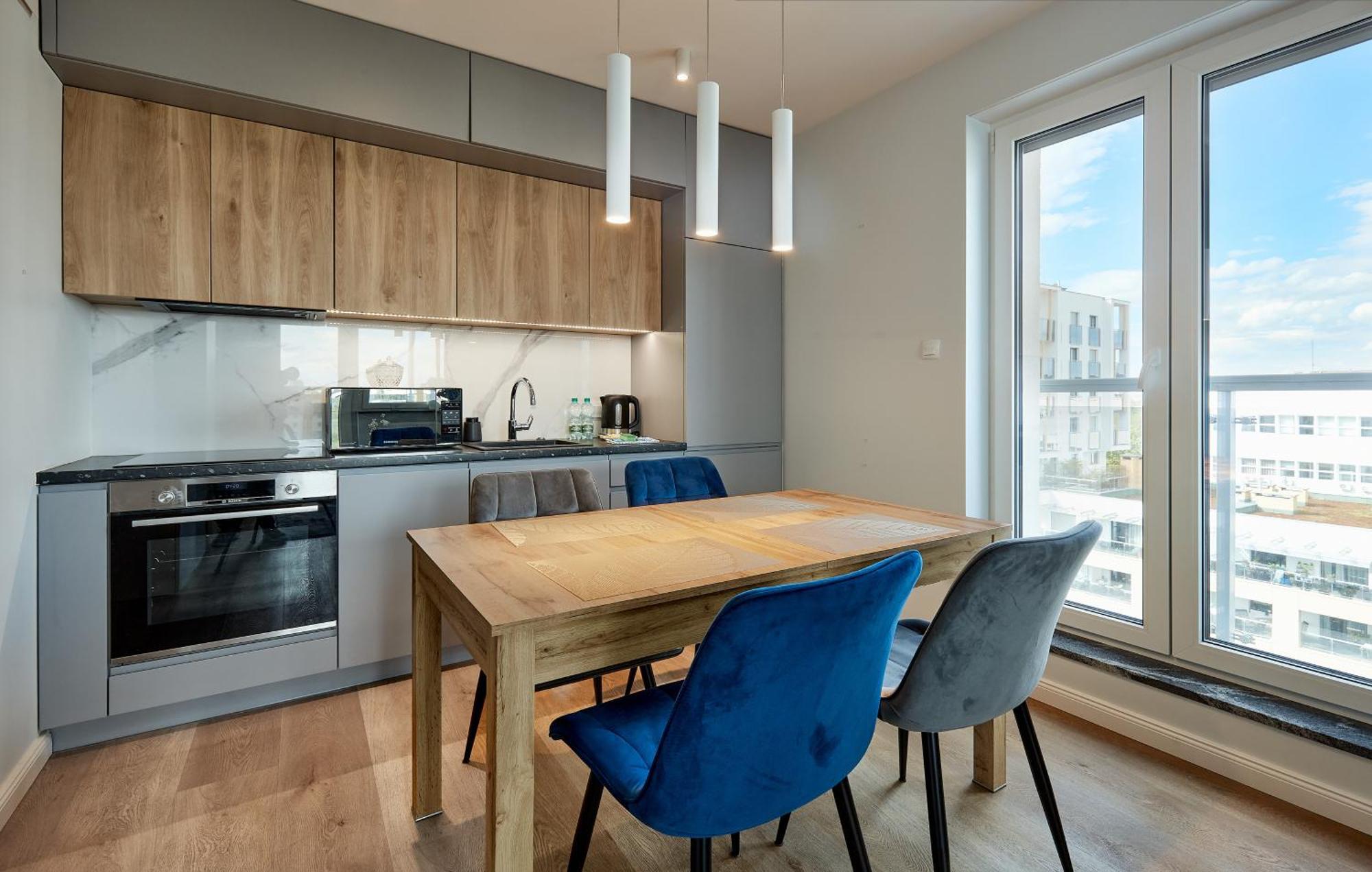 Lasek Marcelinski Comfy Apartment Poznań Esterno foto