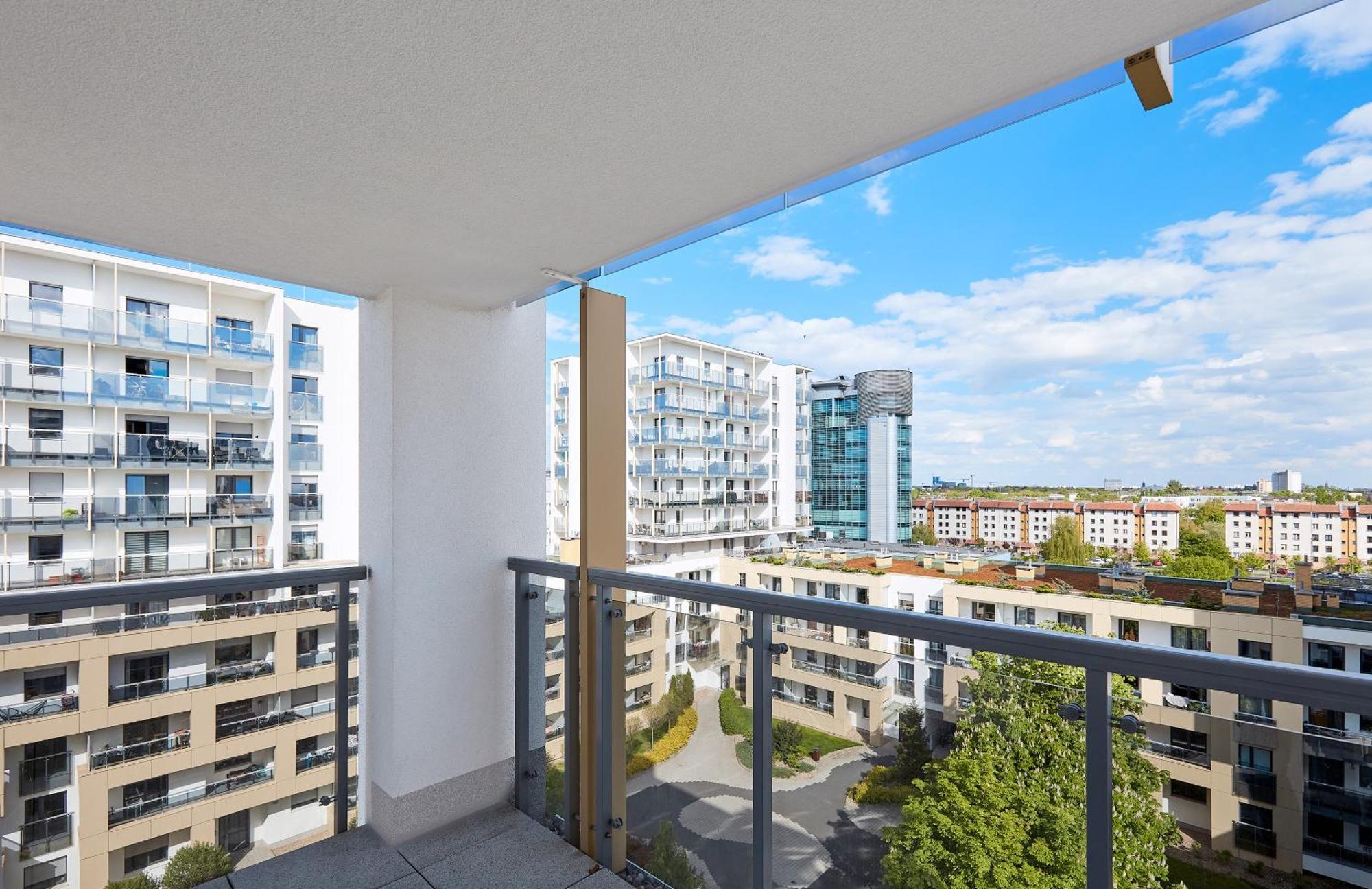 Lasek Marcelinski Comfy Apartment Poznań Esterno foto